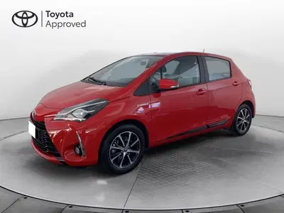 Toyota Yaris 1.5 Hybrid 5 porte Active del 2019 usata a Torino