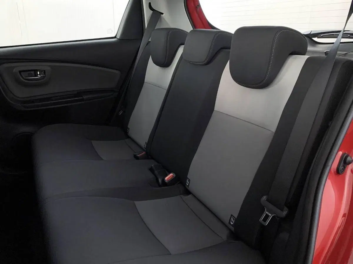 Toyota Yaris usata a Torino (13)