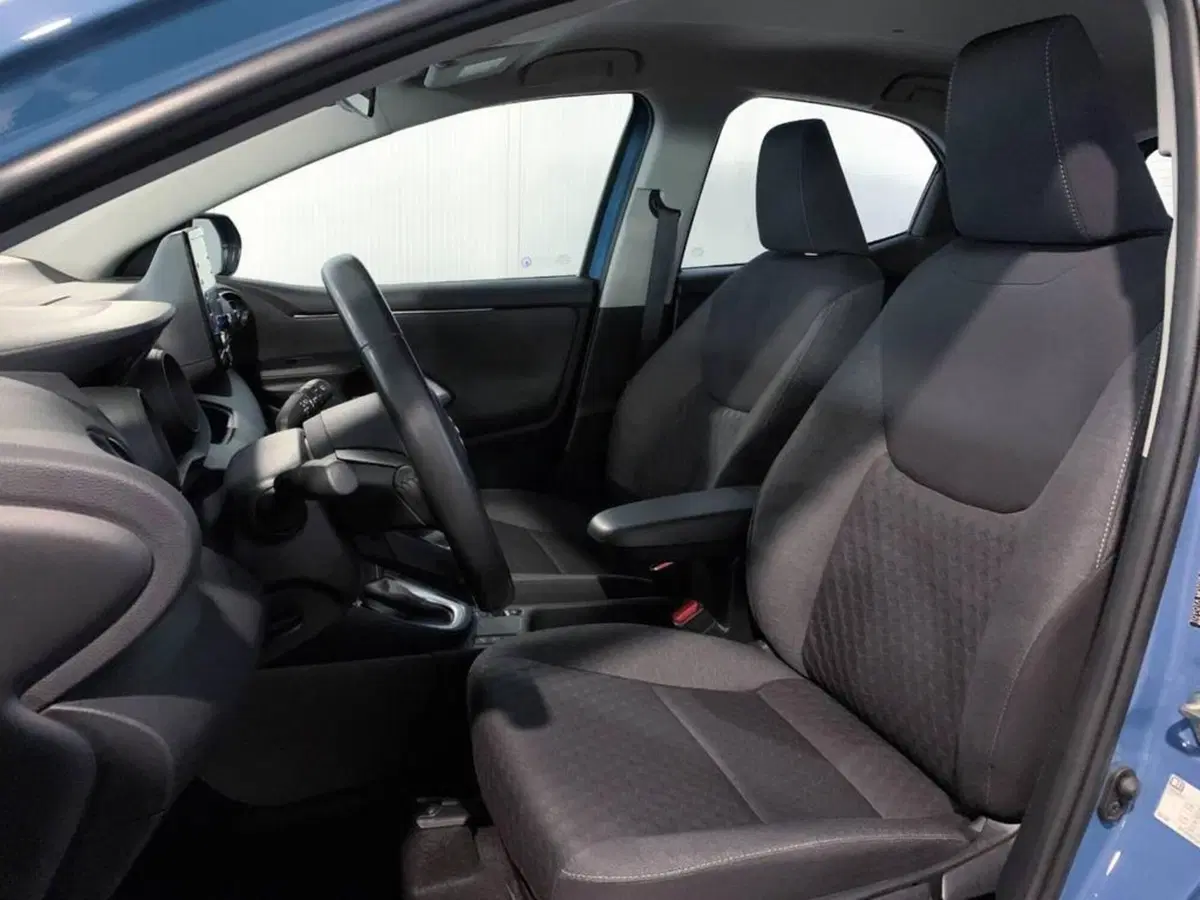 Toyota Yaris Cross usata a Torino (11)