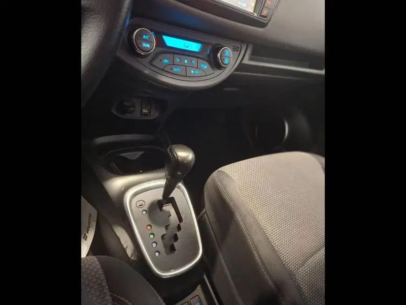 Toyota Yaris usata a Torino (8)