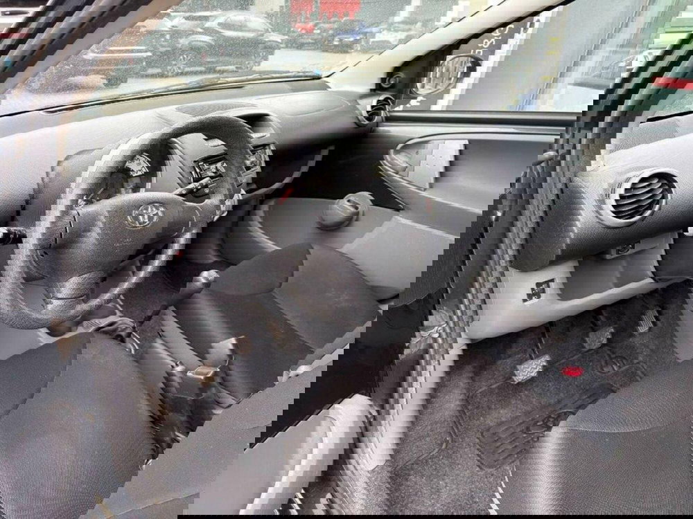 Toyota Aygo usata a Torino (10)