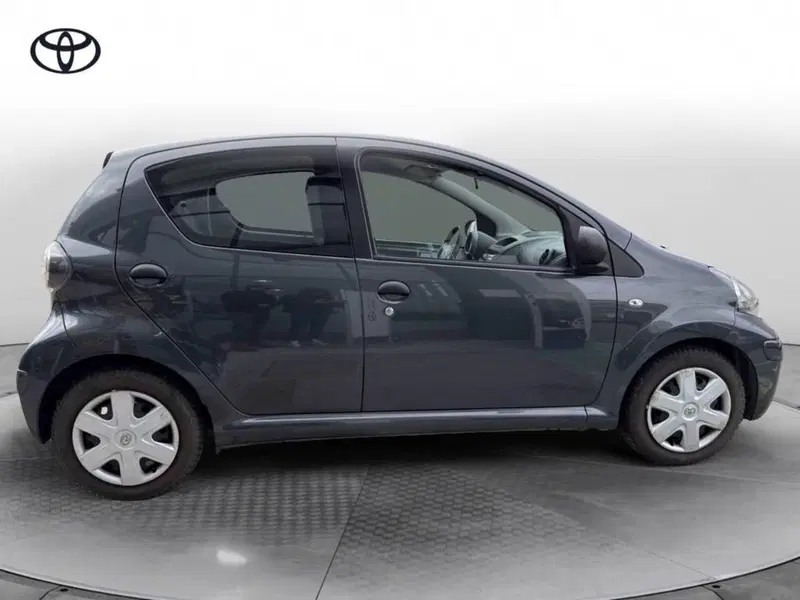 Toyota Aygo usata a Torino (6)