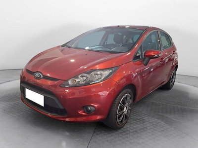 Ford Fiesta 1.2 82CV 5 porte del 2010 usata a Torino