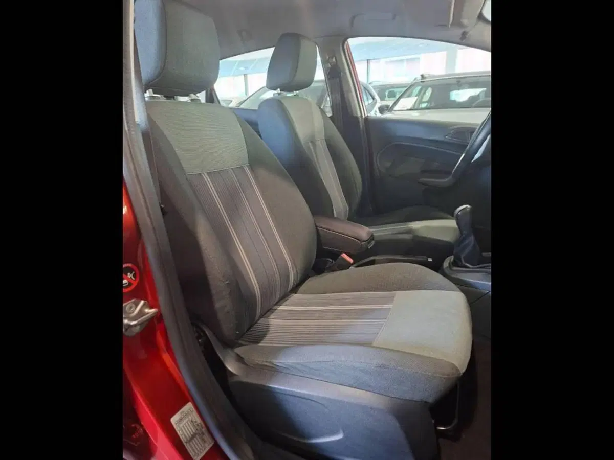 Ford Fiesta usata a Torino (12)