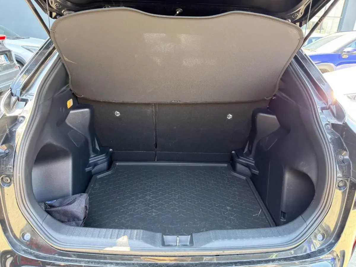 Toyota Yaris Cross usata a Torino (7)