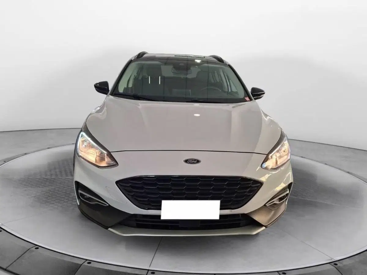 Ford Focus usata a Torino (2)