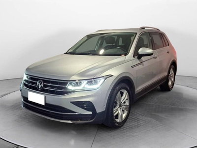 Volkswagen Tiguan 1.5 TSI 150 CV DSG ACT R-Line del 2022 usata a Torino