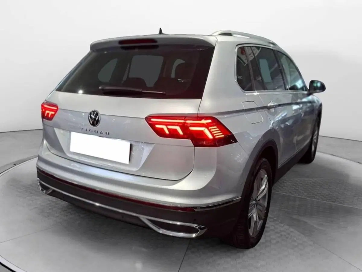 Volkswagen Tiguan usata a Torino (4)