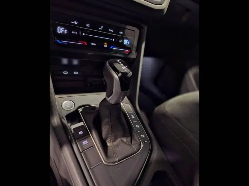 Volkswagen Tiguan usata a Torino (9)
