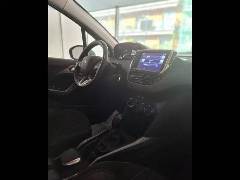 Peugeot 2008 usata a Torino (9)