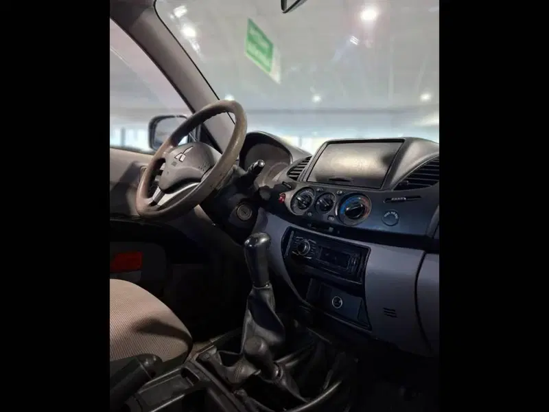 Mitsubishi L200 usata a Torino (11)