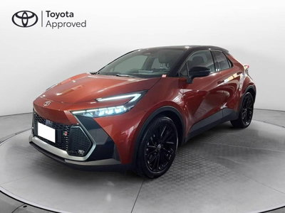 Toyota Toyota C-HR 2.0 phev GR Sport Premiere fwd e-cvt del 2025 usata a Torino