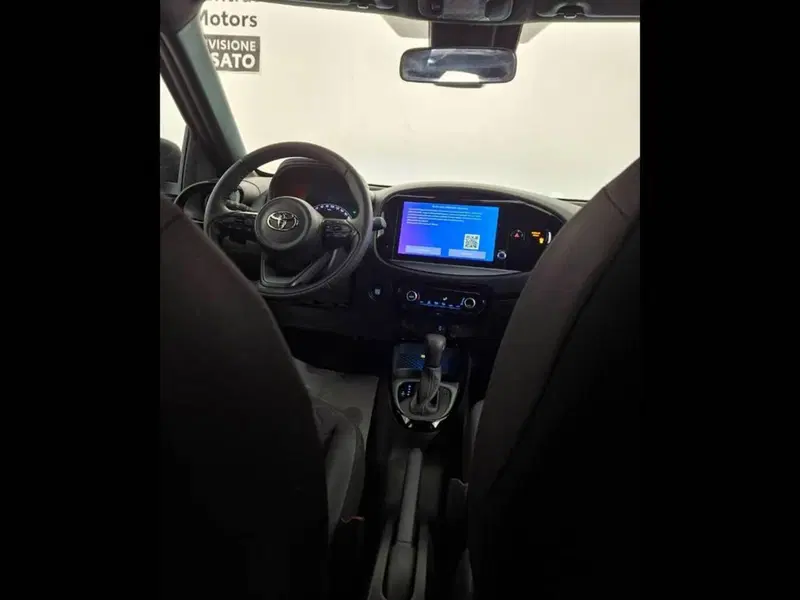 Toyota Aygo X usata a Torino (10)