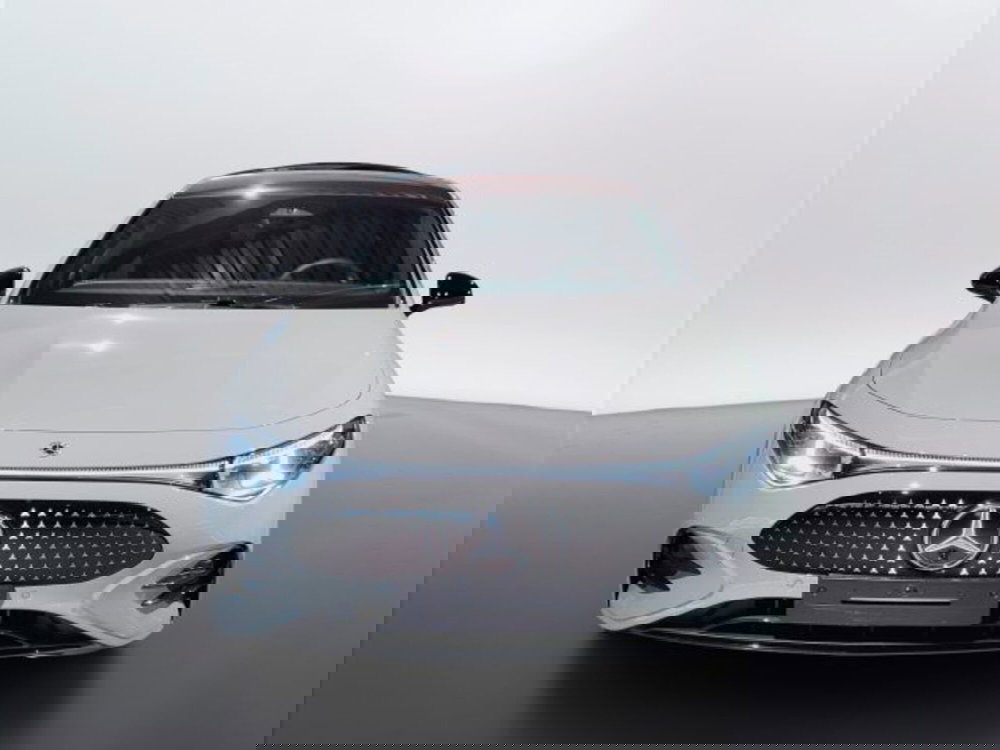 Mercedes-Benz CLA EQ nuova a Teramo (2)