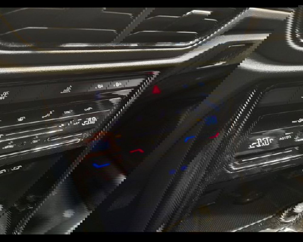 Volkswagen T-Roc usata a Treviso (8)