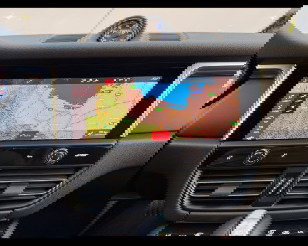 Porsche Macan usata a Treviso (15)