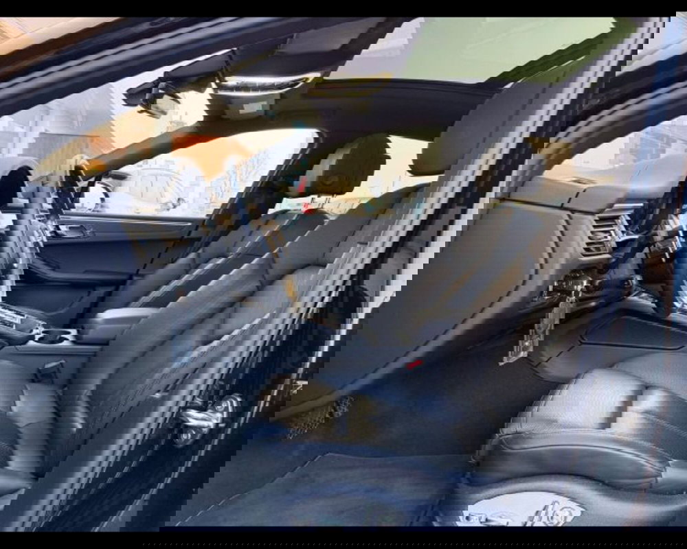 Porsche Macan usata a Treviso (18)