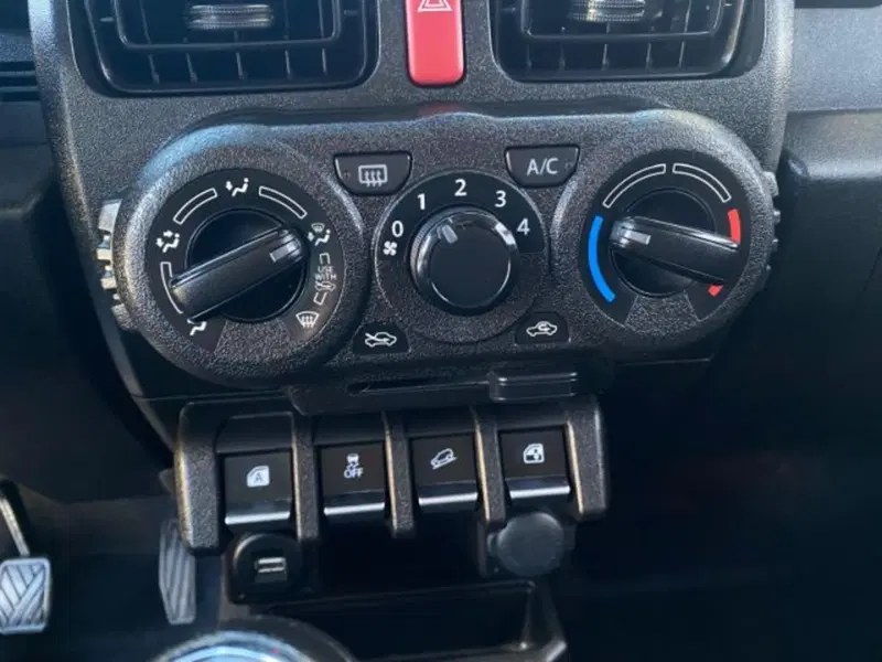 Suzuki Jimny usata a Cuneo (15)