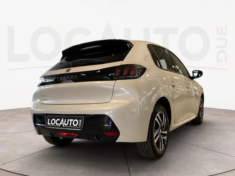 Peugeot 208 usata a Torino (4)