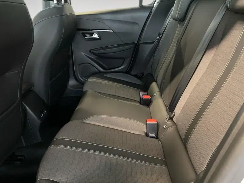 Peugeot 208 usata a Torino (8)