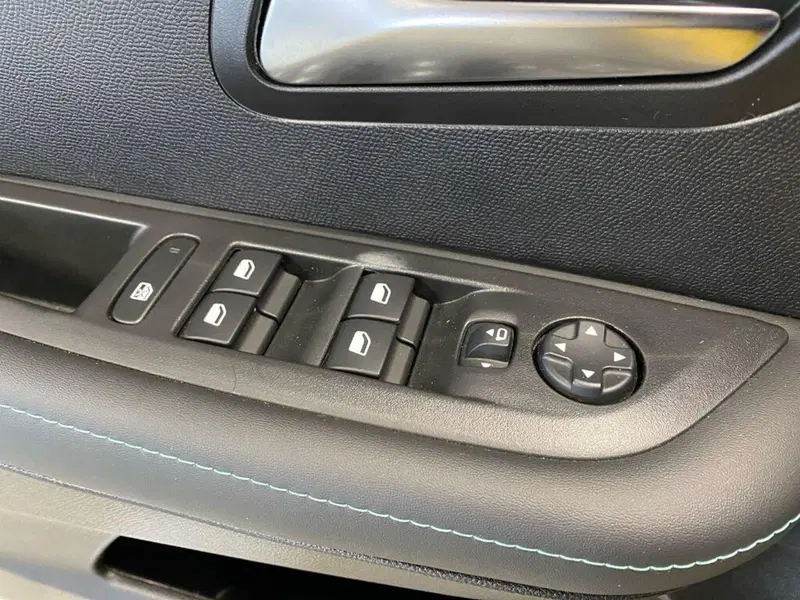 Peugeot 208 usata a Torino (13)