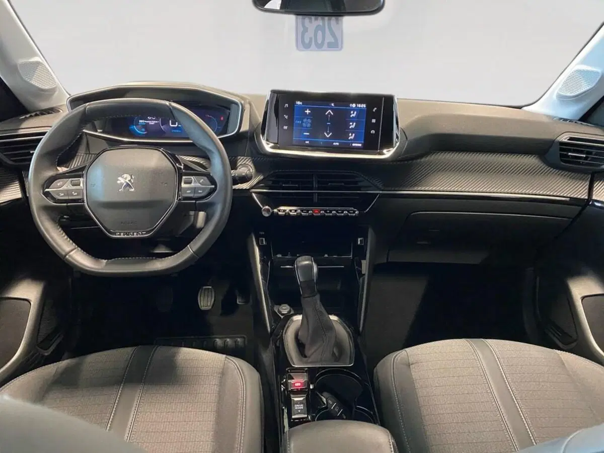 Peugeot 208 usata a Torino (6)