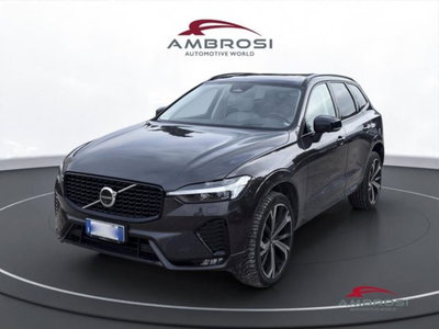 Volvo XC60 B4 (d) AWD automatico Ultimate Dark del 2024 usata a Corciano