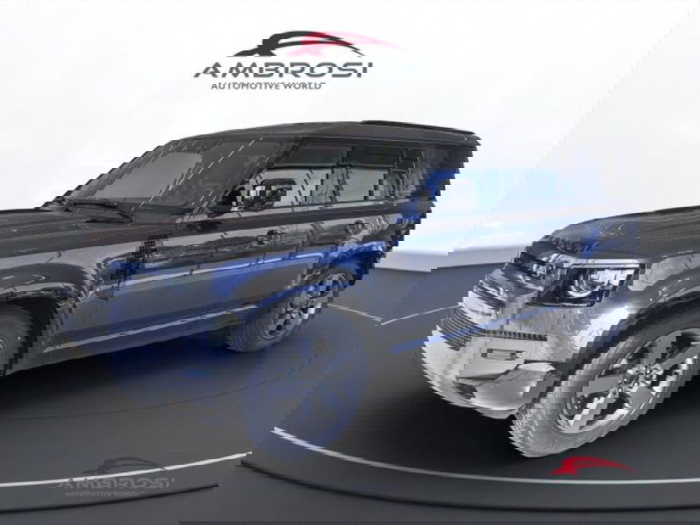 Land Rover Defender nuova a Perugia