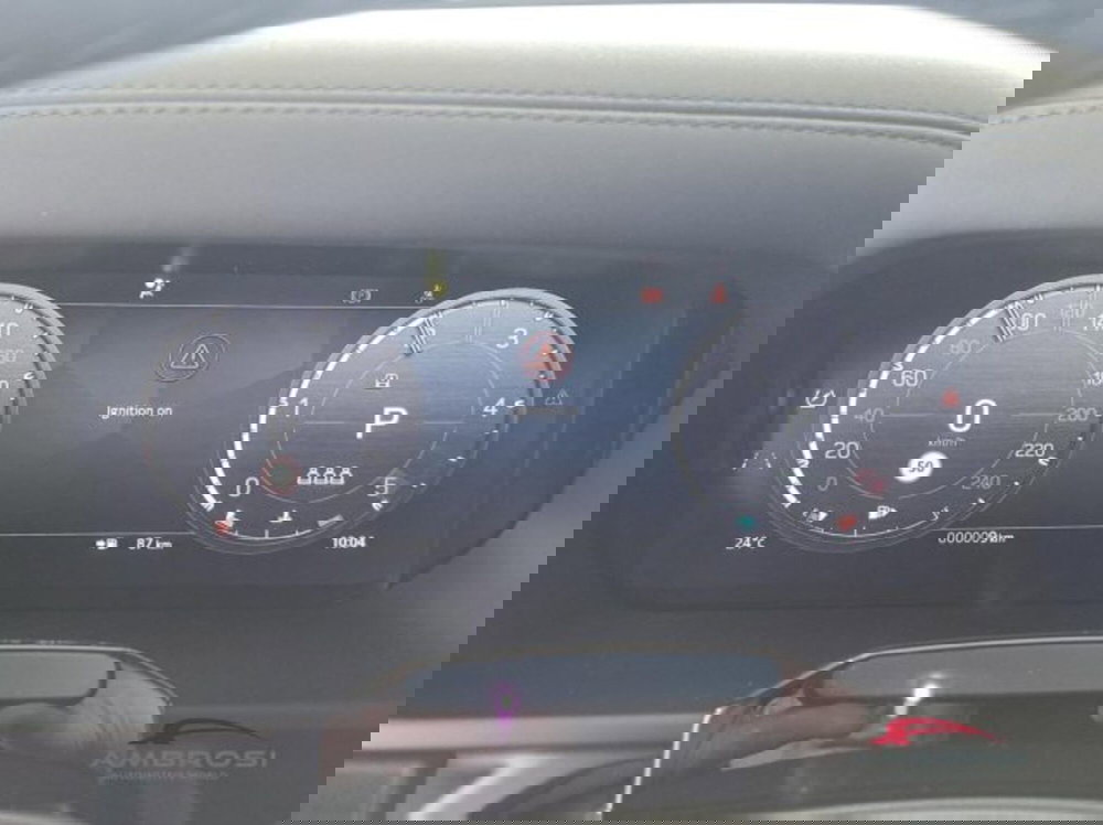 Land Rover Defender nuova a Perugia (10)