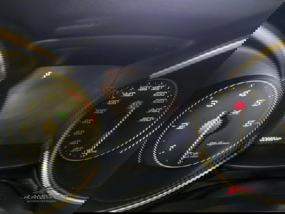 Alfa Romeo Stelvio usata a Perugia (13)