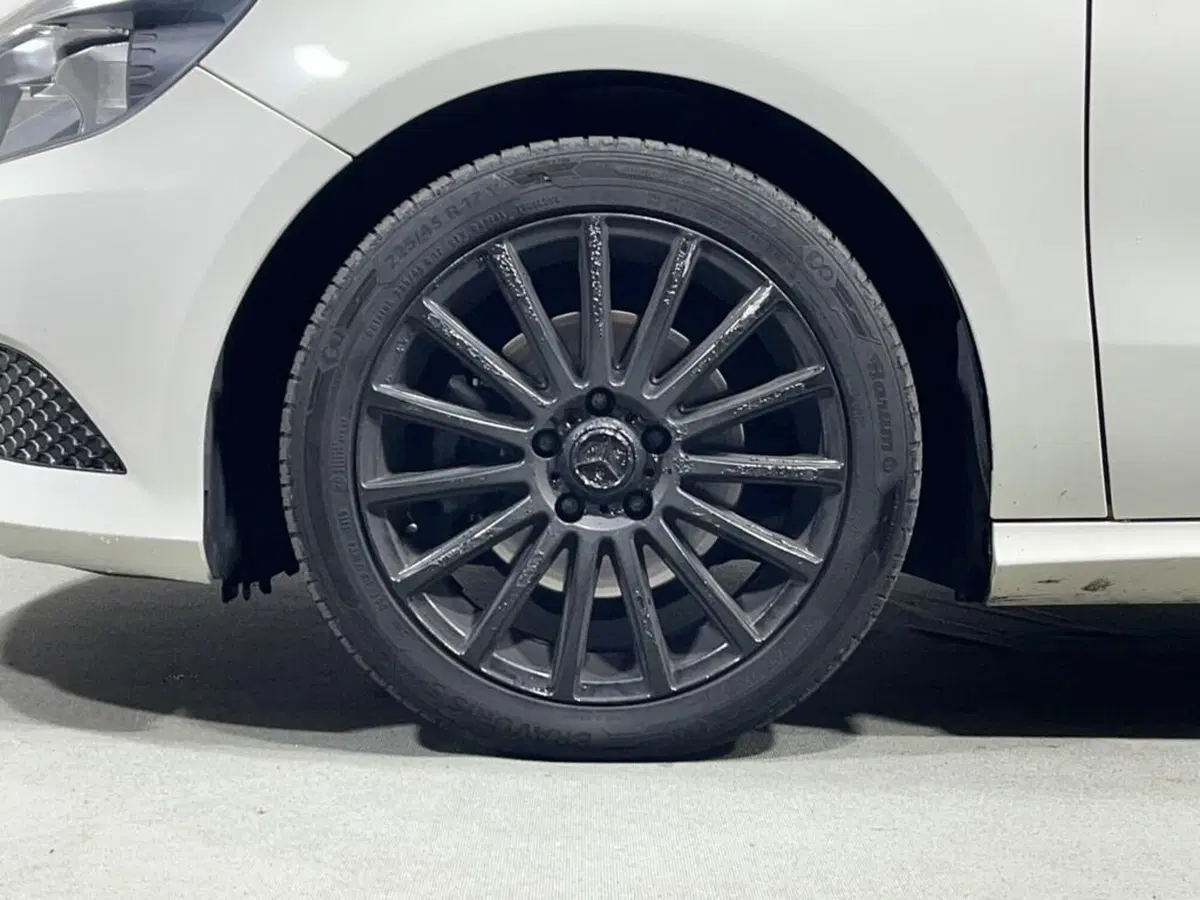 Mercedes-Benz Classe A usata a Sondrio (9)