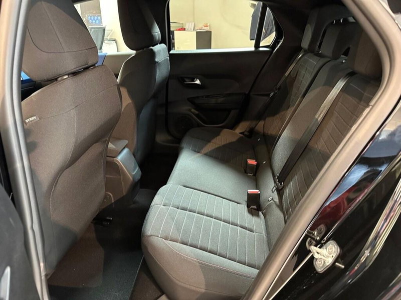 Lancia Ypsilon nuova a Sondrio (11)