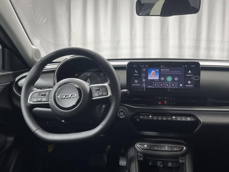 Fiat 600 nuova a Sondrio (14)