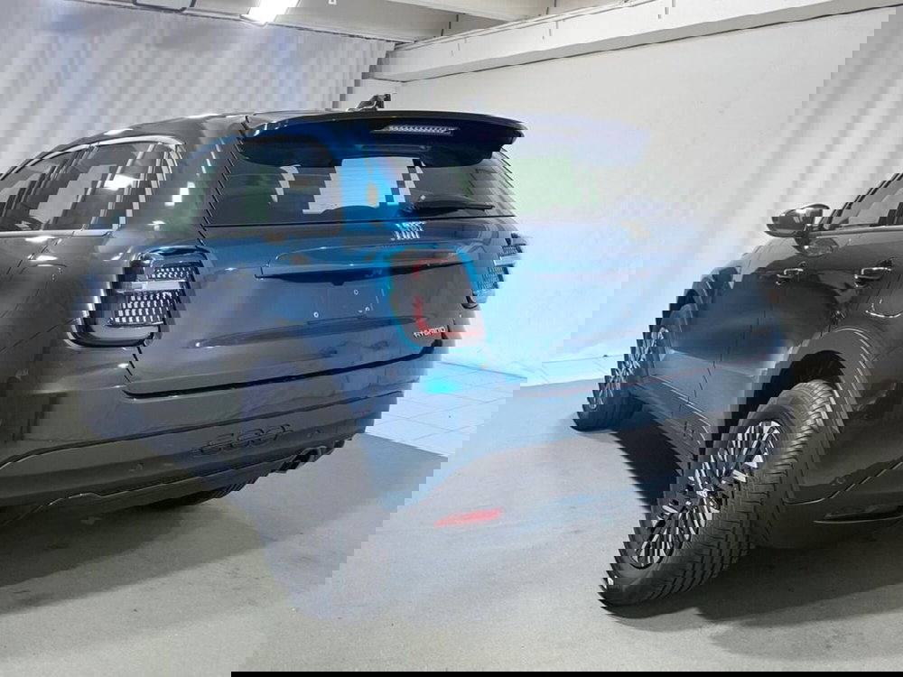 Fiat 600 nuova a Sondrio (3)