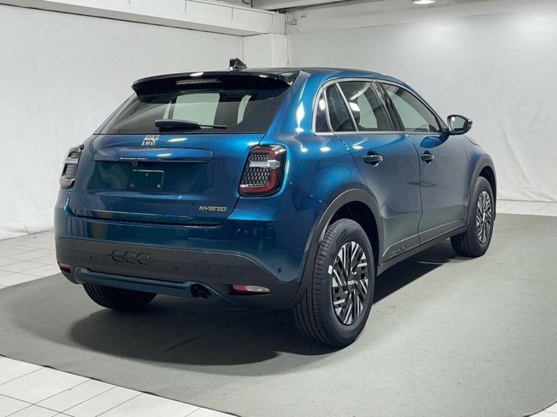 Fiat 600 nuova a Sondrio (5)