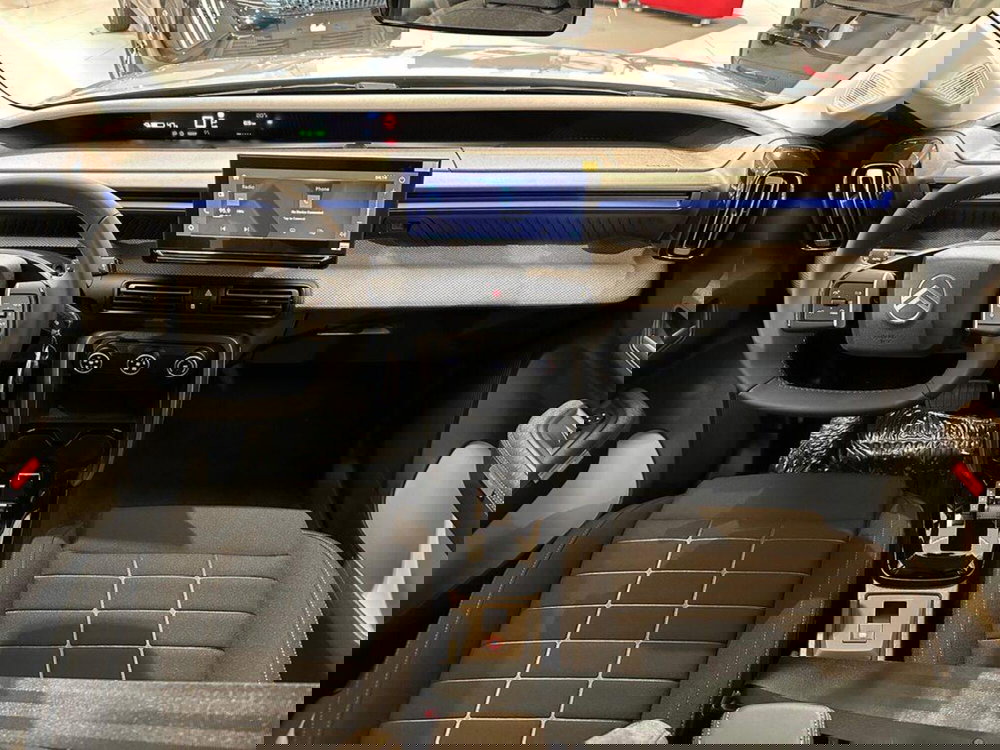 Citroen C3 Aircross nuova a Sondrio (12)