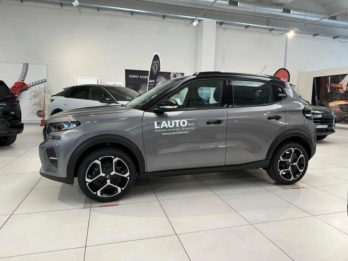Citroen C3 Aircross nuova a Sondrio (2)