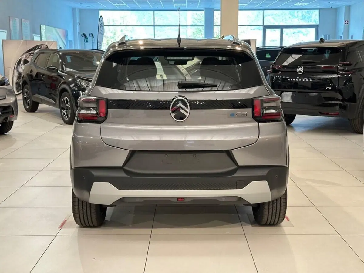 Citroen C3 Aircross nuova a Sondrio (4)