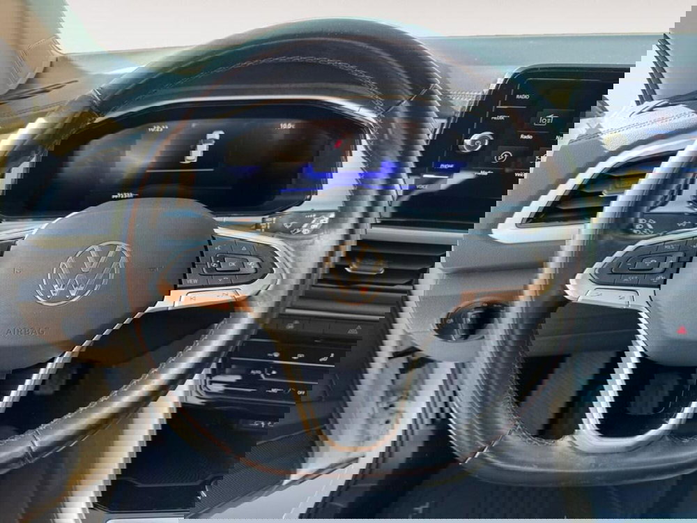 Volkswagen T-Roc usata a Ravenna (12)