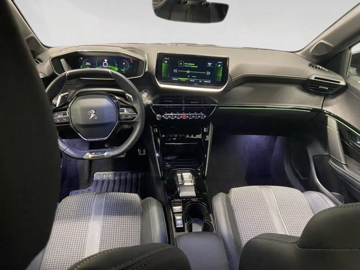 Peugeot 208 usata a Torino (6)