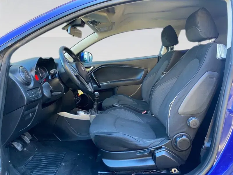 Alfa Romeo MiTo usata a Torino (6)