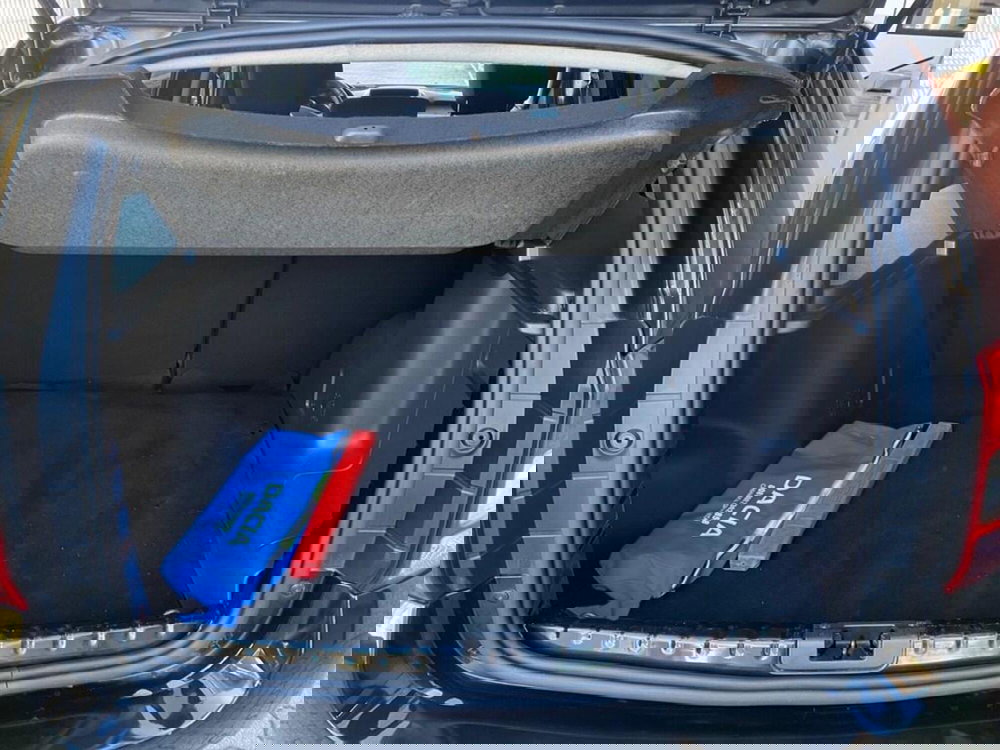 Dacia Duster usata a Torino (8)