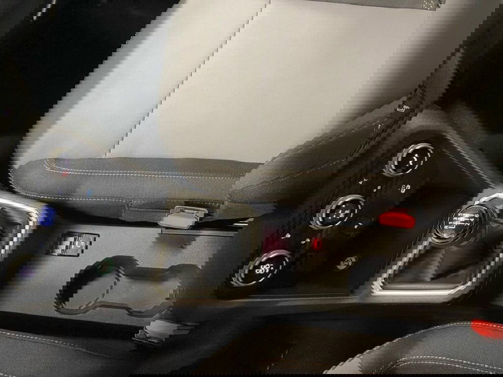 Dacia Sandero Stepway nuova a Torino (11)