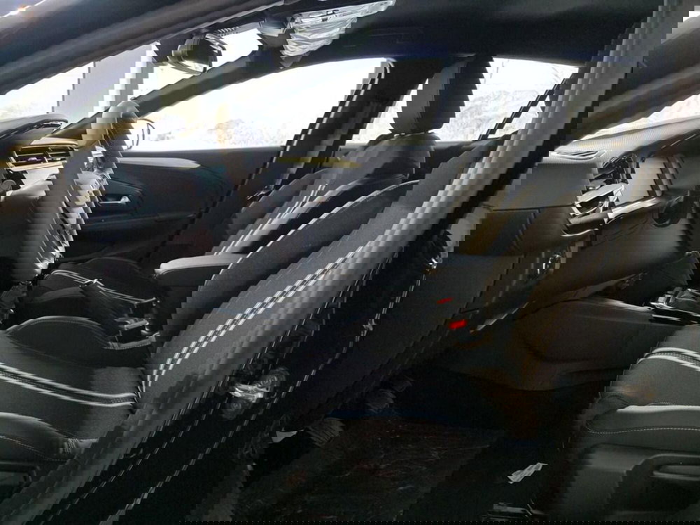 Opel Corsa nuova a Sondrio (10)