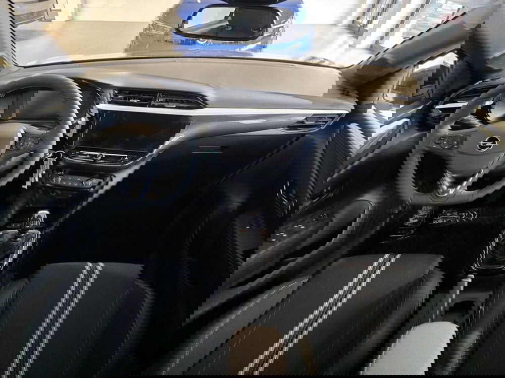 Opel Corsa nuova a Sondrio (12)