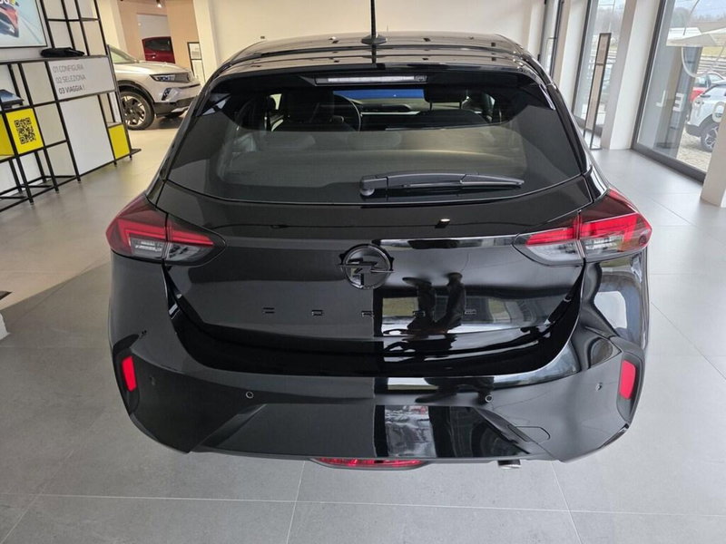 Opel Corsa nuova a Sondrio (4)