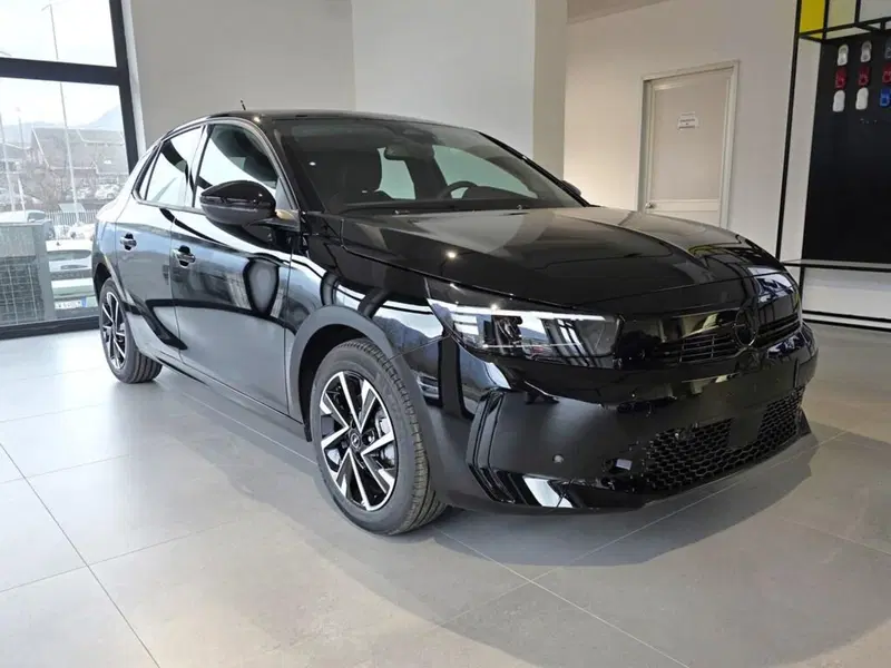 Opel Corsa nuova a Sondrio (7)