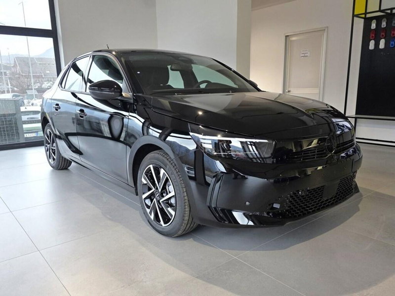 Opel Corsa nuova a Sondrio (7)