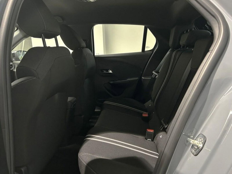 Opel Corsa nuova a Sondrio (10)