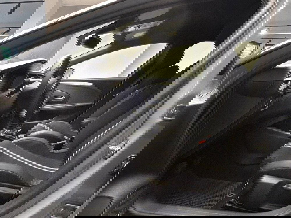 Opel Corsa nuova a Sondrio (9)